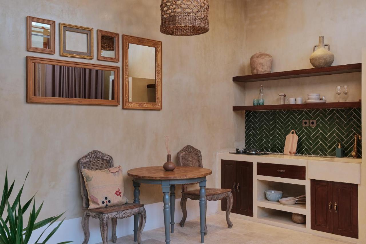 Lina Boutique Villas And Spa Kuta  Экстерьер фото