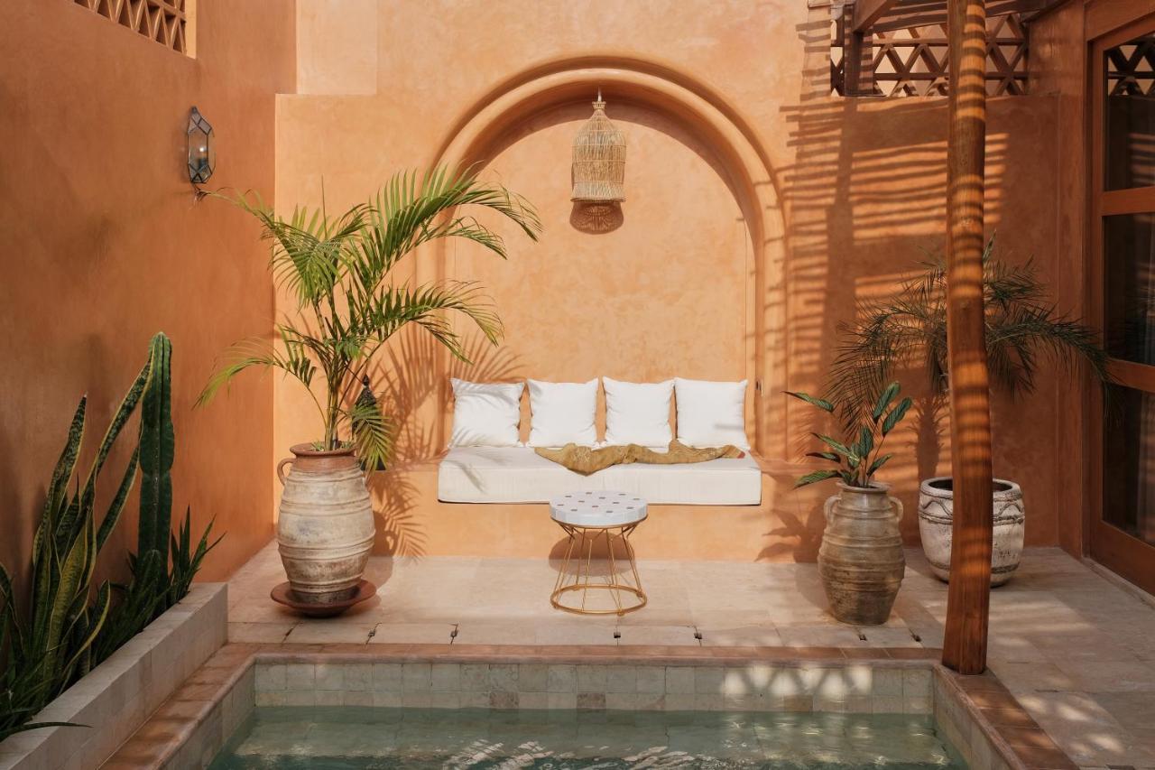 Lina Boutique Villas And Spa Kuta  Экстерьер фото