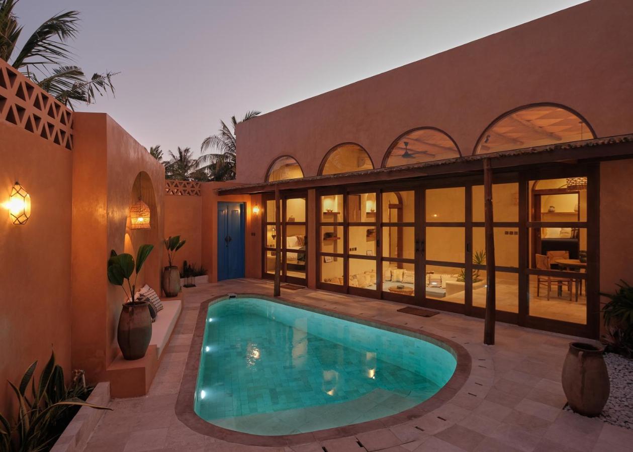 Lina Boutique Villas And Spa Kuta  Экстерьер фото