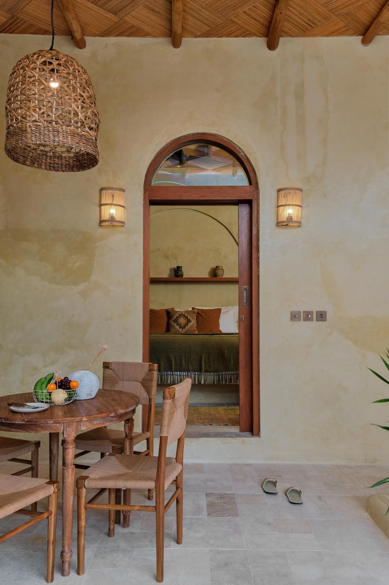 Lina Boutique Villas And Spa Kuta  Экстерьер фото