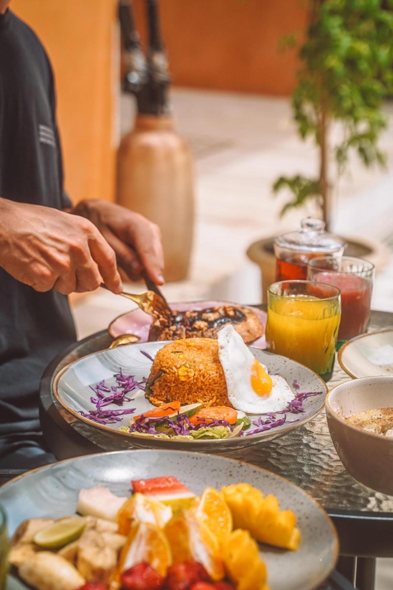 Lina Boutique Villas And Spa Kuta  Экстерьер фото